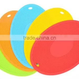 Colorful Round Non-Slip Heat Resistant Mat Coaster Cushion Placemat Kitchen Ware thumbnail-4