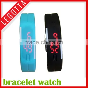 China Factory Directly Supply Cool Smart Bracelet Watch Men Silicone thumbnail-6