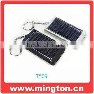 Emergency Mobile Solar Charger thumbnail-1