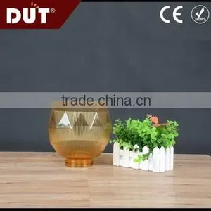 GD029-S-200-C Transparent Multiple-use Acrylic Diamond Shape Screw Neck Lamp Cover thumbnail-3