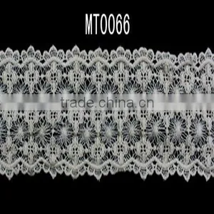 Garmet Accessoye Cotton Lace by the Yard thumbnail-1