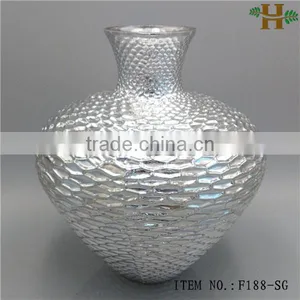 Wholesale Tall Different Color Glass Vase thumbnail-3