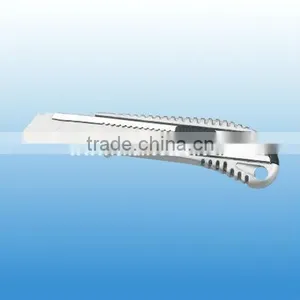 Easy Cut Auto-retractable Utility Knife UK096 thumbnail-1