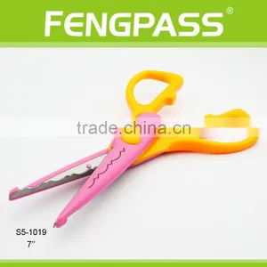 S5-1019 7 Inch 2Cr13 Stainless Steel Blade With Colorful Plastic Handle Art Scissors thumbnail-4