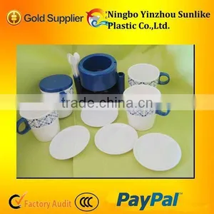 Blue and White Porcelain Coffee Cup Set thumbnail-1