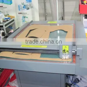 Rabbit 900*1200mm 2mm With Creasing Function Cardboard Flatbed Cutter Plotter thumbnail-5