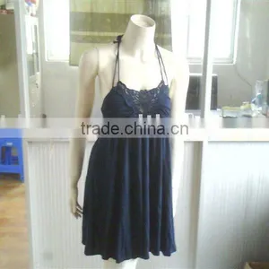 The Lovely Lady's Dress thumbnail-1