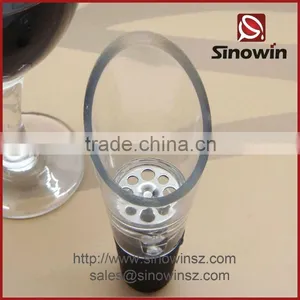 Mini Wine Aerating Pourer thumbnail-1