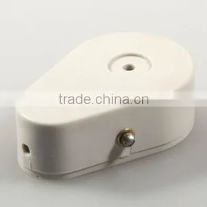 Retractable Security Cable for Camera/razors/cell Phone Display thumbnail-1