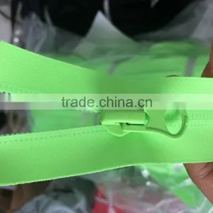 High Quality Colorful Waterproof Zipper for Chidren Clothing thumbnail-2