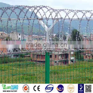 Razor Barbed Wire For Farming Fence With Clip Best Price thumbnail-1