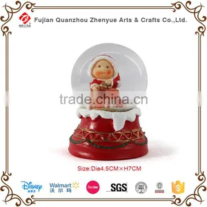 2015 Cheapest Polyresin Christmas Item Snow Globes thumbnail-1