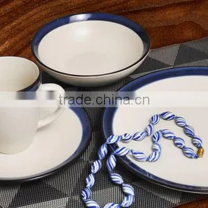 Colorful Solid Ceramic Dinner Set Design thumbnail-4