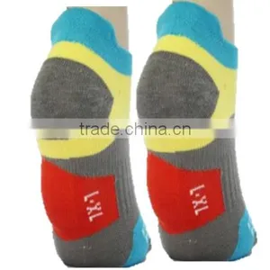 Firm Arch Support Sport Ankle Stabilizing Gel Socks thumbnail-5