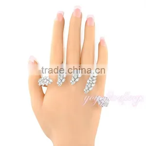 Hot Fashion Trendy Artificial Austrian Crystal Leaf Cuff 18k Gold Bangle Saudi Arabia Jewelry thumbnail-1