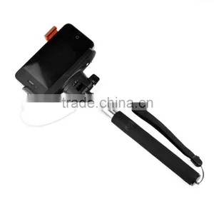 Selfie Stick Extendable Monopod With Bluetooth thumbnail-1