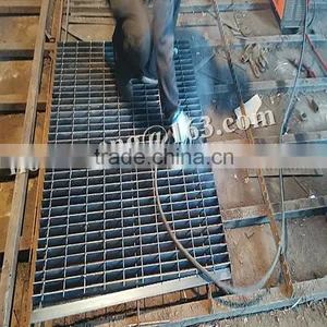 Industrial Catwalk Grating Good Quality Factory Direct thumbnail-6