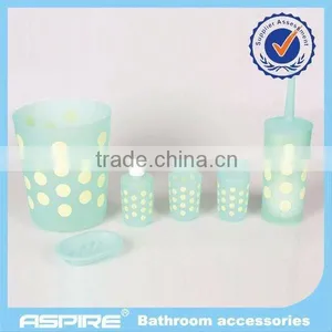 Straw and Corn Graceful Bathroom Gift thumbnail-1