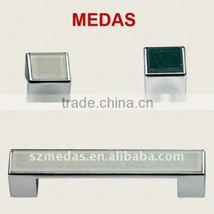Glass Cabinet and Kitchen Handle thumbnail-1