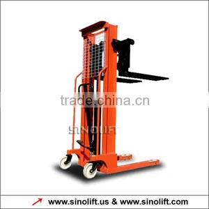 SFH Series Heavy Duty Hand Stacker With 1500-1900mm Lifting Height thumbnail-1