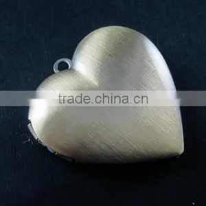29mm Vintage Style Antique Bronze Brass Plain Blank Heart Photo Locket Pendant Charm DIY Supplies 1131017 thumbnail-1