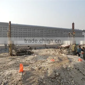 High Air Pressure Crawler Hydraulic Drilling Rig D100YA2 For Depth 30 Meters thumbnail-2