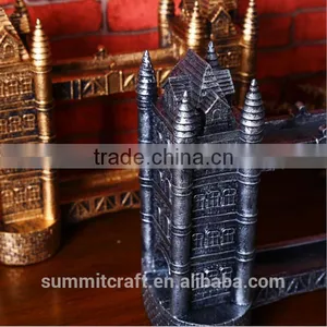 Resin 3d Building Model Resin Gold and Silver London Bridge Souvenirs thumbnail-3
