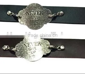 Factory Supplier Korean Retro Bracelets,handcraft Cow Leather Bangle,unisex Leather Bracelets thumbnail-5