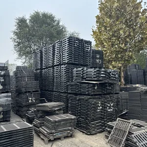 Heavy-duty 400mm and 600mm Ductile Iron Manhole Covers for Municipal Engineering Projects. thumbnail-6