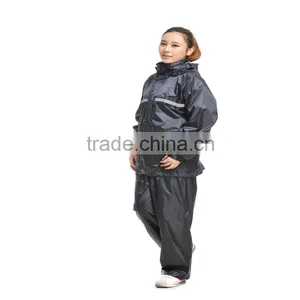 YANLI 100%waterproof,190T Polyester Fabric Adults Raincoat Reflective Stpire Raincoats thumbnail-2