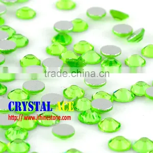 Shiny Peridot Non Hotfix Rhinestone, Flat Back Strass thumbnail-1