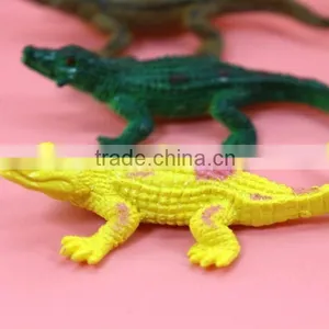 Plastic Animal Small Figure Toy Dinosaur thumbnail-2