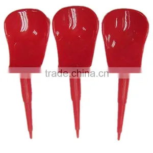 Plastic Golf Tee thumbnail-1