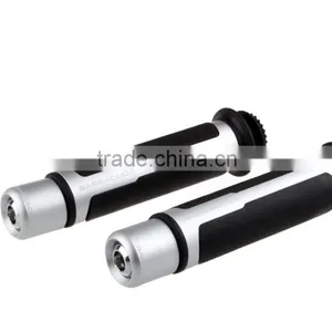 Soto Racing - Universal BARRACUDA 7/8'' 22mm CNC Aluminum Motorcycle Handle Bar CAPS / Handlebar Grips thumbnail-5