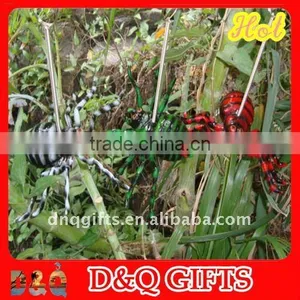 Plastic Spider Hanger thumbnail-1
