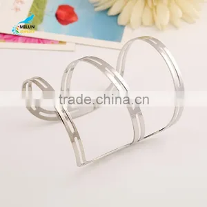 Newest Fashion Golden Metal Cuff Bangles 2016 Bracelet Jewelry thumbnail-2