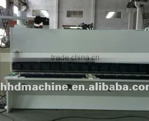 Hydraulic Guillotine Shearing Machine thumbnail-1