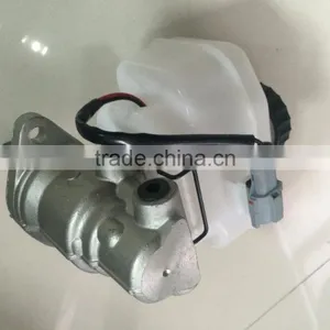 Brake Master Cylinder for Toyota Hiace 47207-26010 thumbnail-1