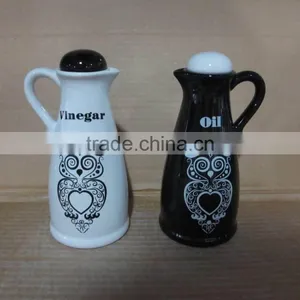 Ceramic Square Oil and Vinegar Bottle Sets thumbnail-1
