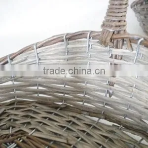 Grey Color Woven Wicker Rattan Basket for Flowers thumbnail-4