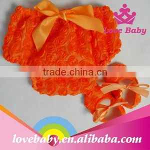 Wholesale Rosette Ruffle Panties Baby Panties Bloomer With Shoes Sets thumbnail-4