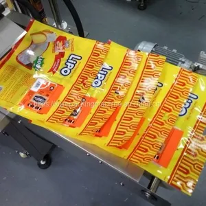 Automatic Pouches Adhesive Sticker Flat Surface Labeling Machine thumbnail-2