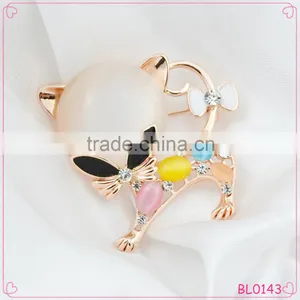 Cheap Fashion Women Cat Shape Opal Rhinestone Brooch Sexy Cat Brooch thumbnail-1