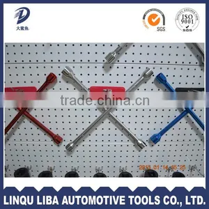 Heavy Duty Truck Lug Wrench thumbnail-1