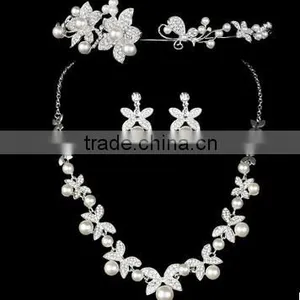Fashion High Quallity Rhinestone Crystal Drop Bridal Necklace Earrings Crown Jewelry Set For Wedding thumbnail-1