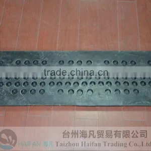 1000*350*45mm Traffic Road Reflective Rubber Speed Hump/ Black and Yellow Traffic Road Reflective Rubber Speed Hump for Crossing thumbnail-3