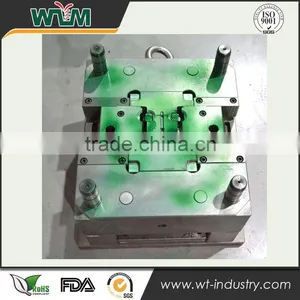 Custom Export Plastic Injection Plug Mould Made in China thumbnail-4