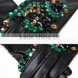 Hot Good Crystal Gloves Leather Handmade Crystal Gloves thumbnail-5