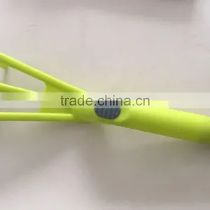 PP Plastic Shovel thumbnail-5