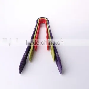 High Quality 3-Piece Leaves Shaped Plastic Food Tongs Set thumbnail-3